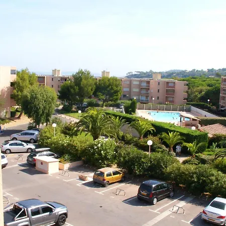 شقة Cosy Avec Vue Sur La A Bormes-les-mimosas, 20 M².